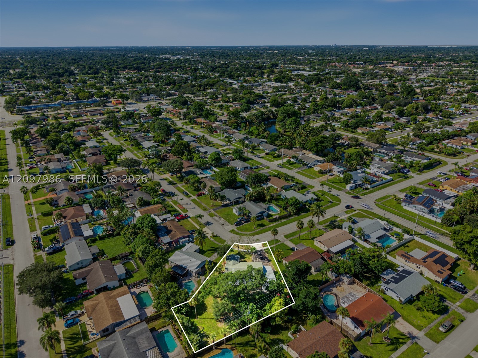 6551 NW 8th Ct, Margate FL 33063