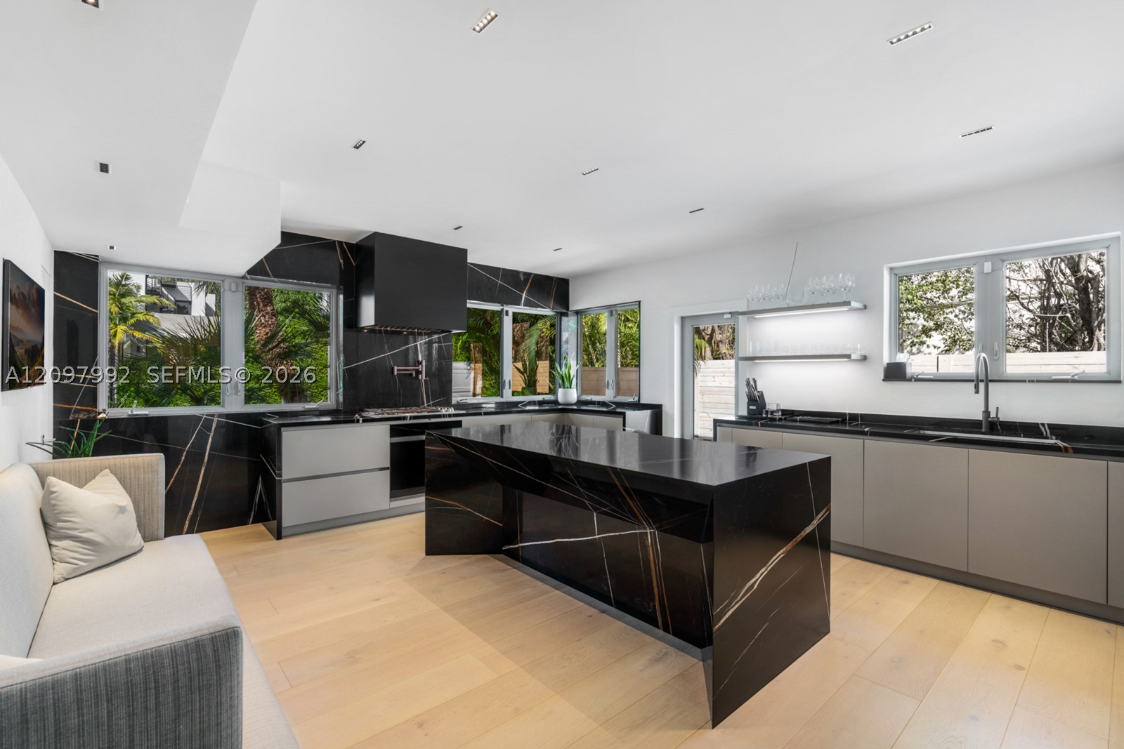 123 W Dilido Dr, Miami Beach FL 33139