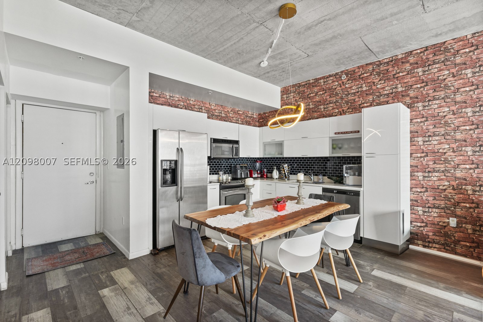 133 NE 2nd Ave #1008, Miami FL 33132