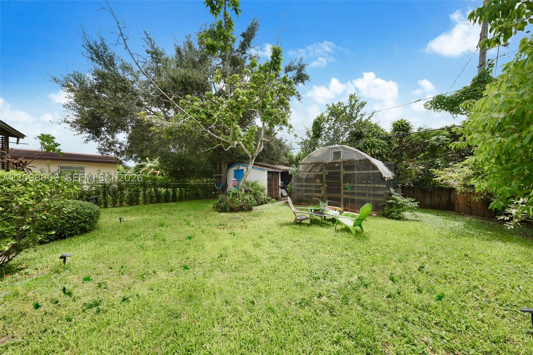 5850 SW 33rd St, Miami FL 33155