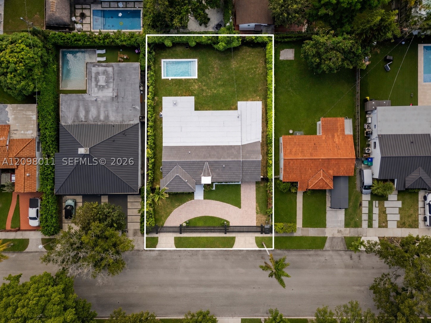 2350 SW 25th Ter, Miami FL 33133