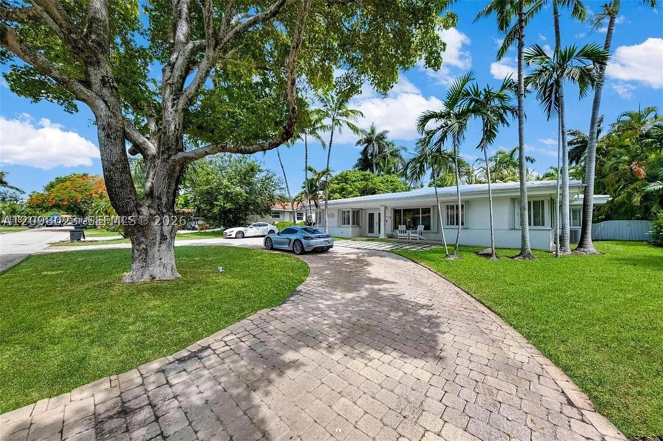 1255 NE 93rd St, Miami Shores FL 33138