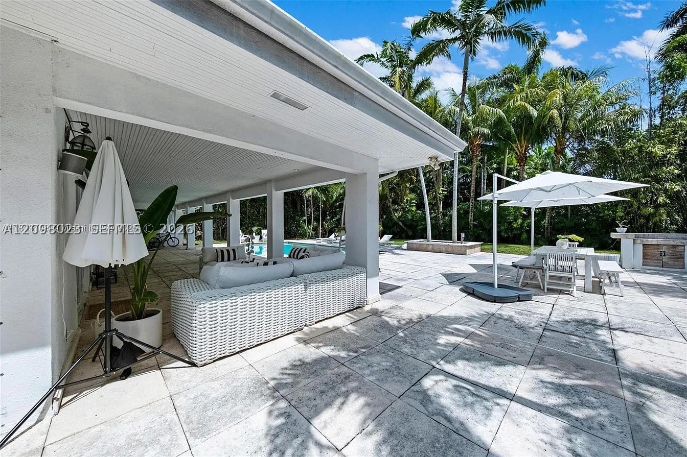 1255 NE 93rd St, Miami Shores FL 33138