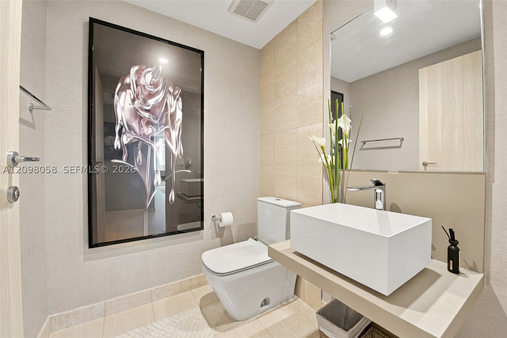 1000 Brickell Plz #3401, Miami FL 33131