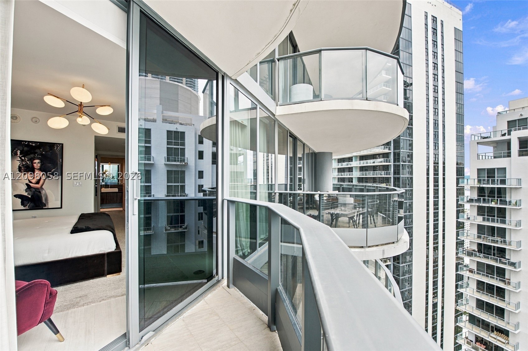 1000 Brickell Plz #3401, Miami FL 33131