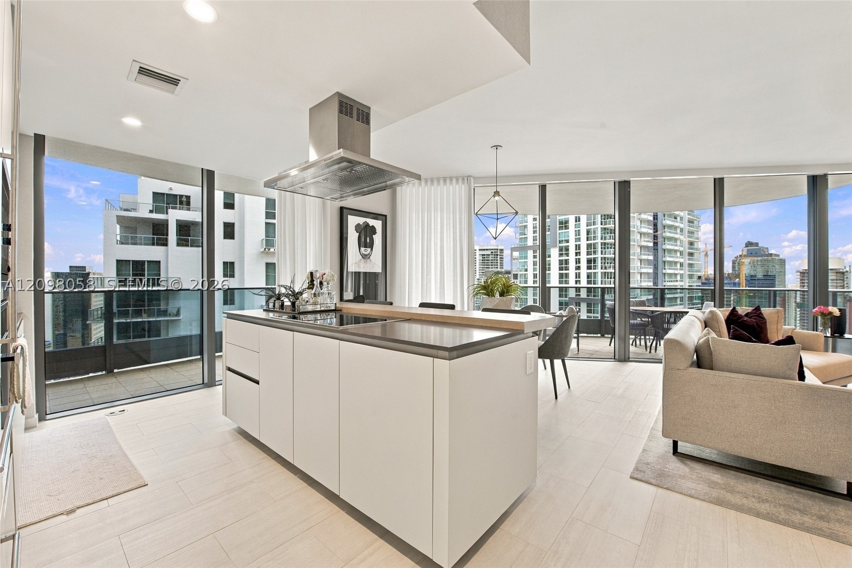 1000 Brickell Plz #3401, Miami FL 33131