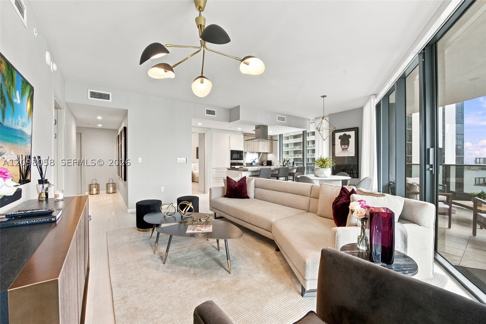 1000 Brickell Plz #3401, Miami FL 33131