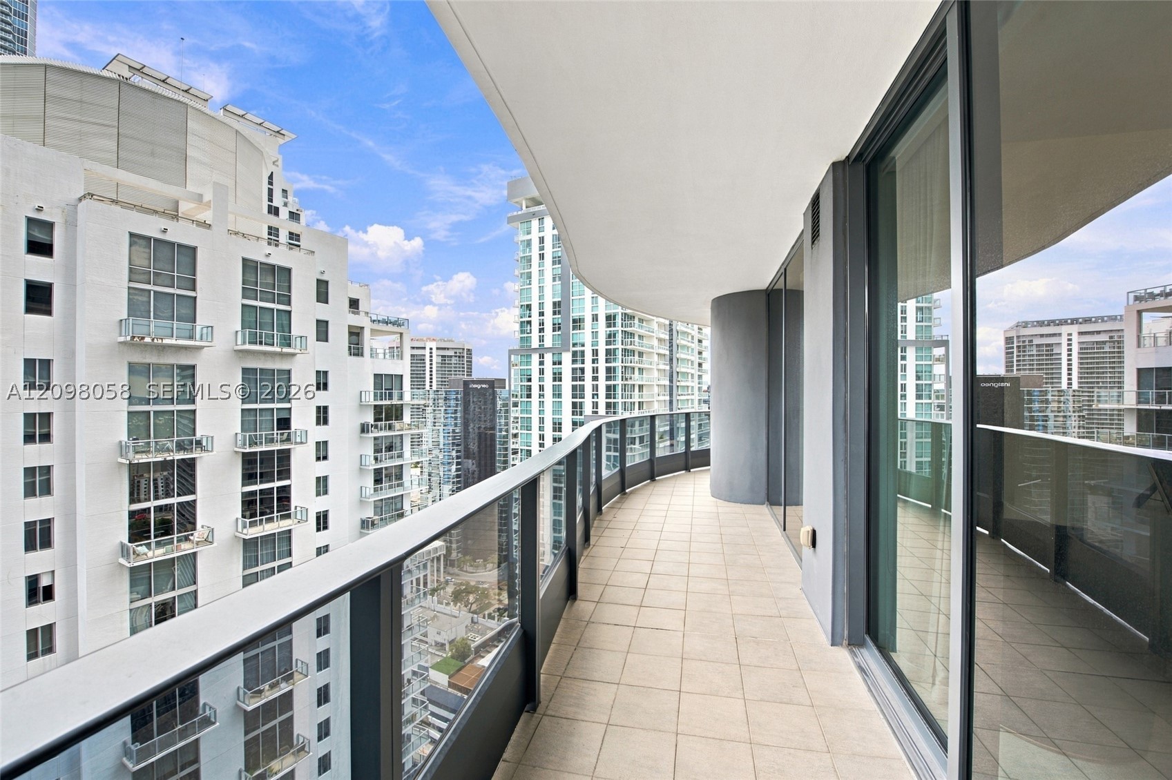 1000 Brickell Plz #3401, Miami FL 33131