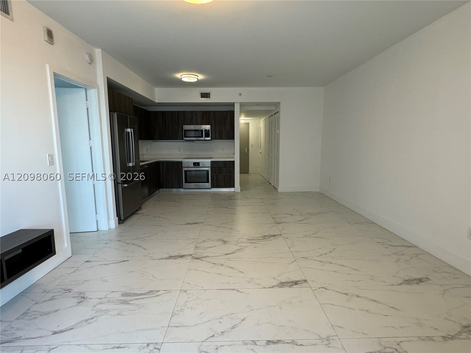 488 NE 18th St #3103, Miami FL 33132