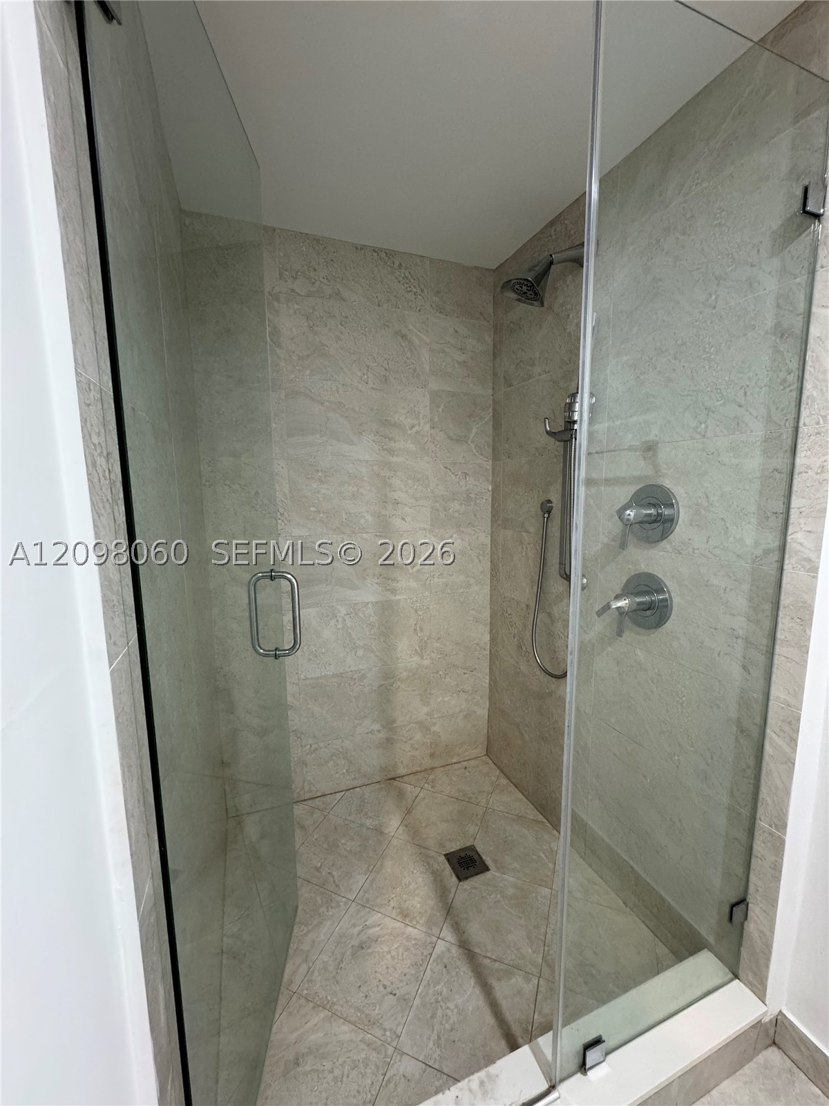 488 NE 18th St #3103, Miami FL 33132