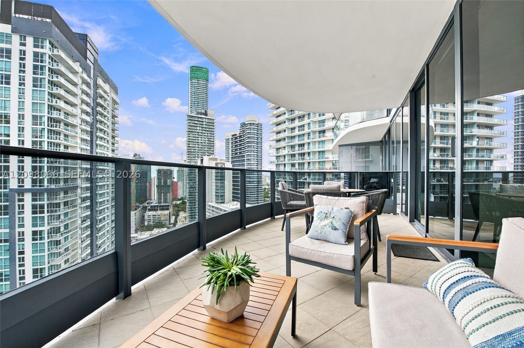 1000 Brickell Plz #3401, Miami FL 33131