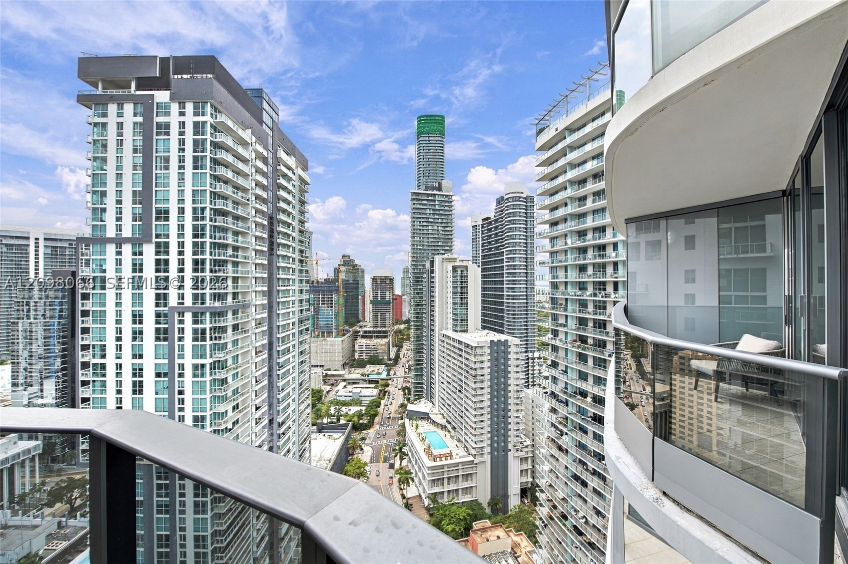 1000 Brickell Plz #3401, Miami FL 33131