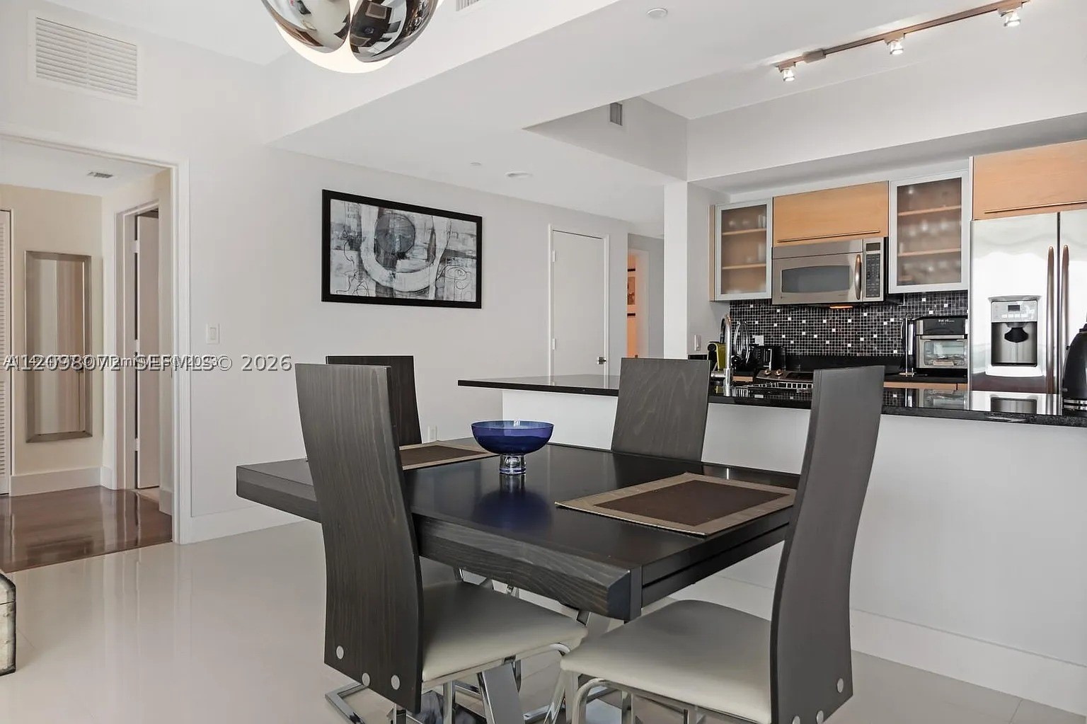 950 Brickell Bay Dr #3710, Miami FL 33131