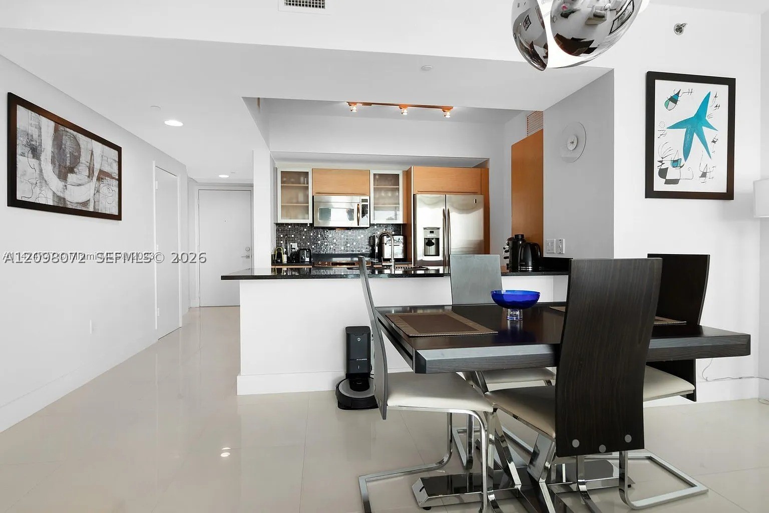 950 Brickell Bay Dr #3710, Miami FL 33131