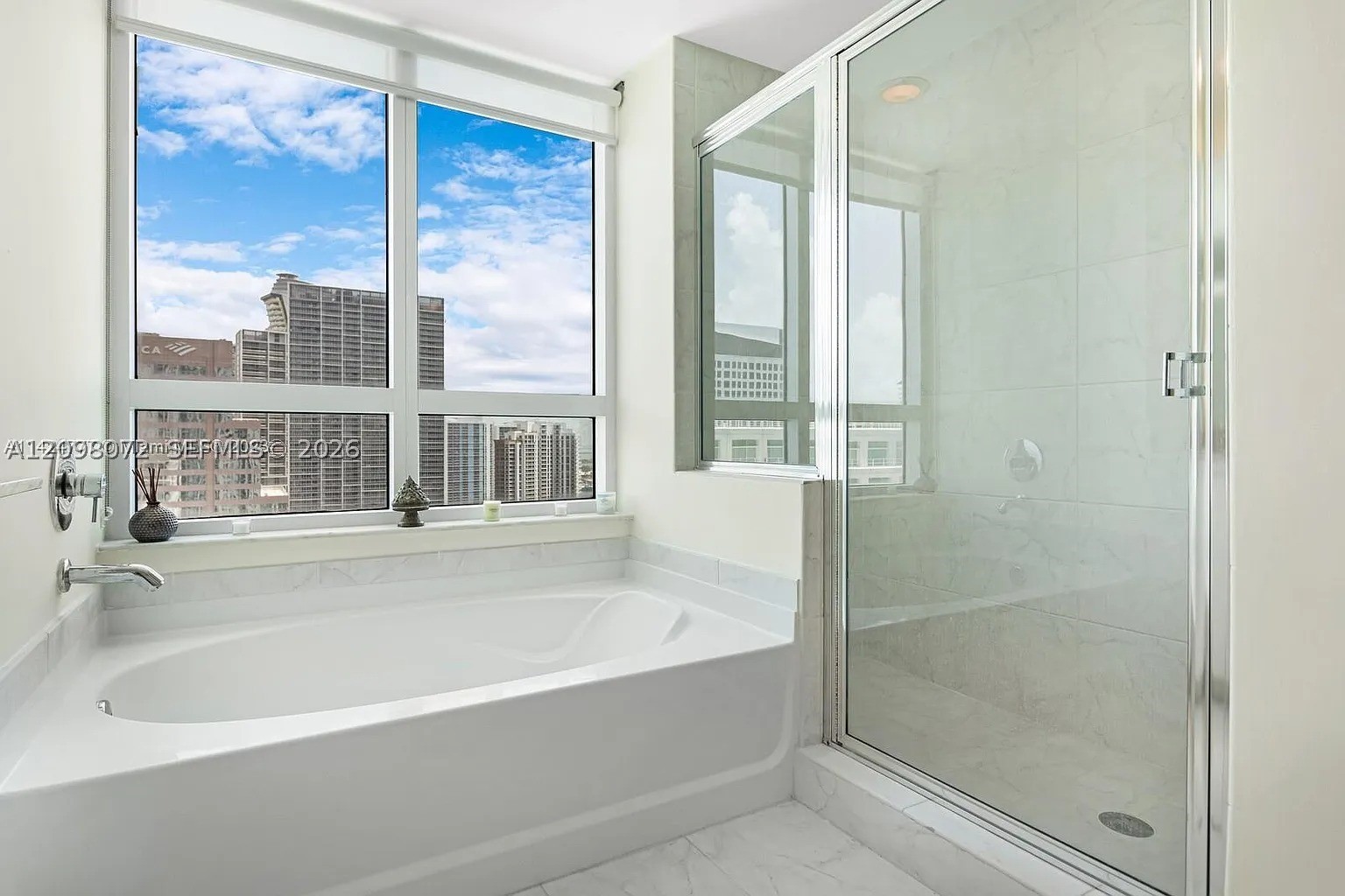 950 Brickell Bay Dr #3710, Miami FL 33131