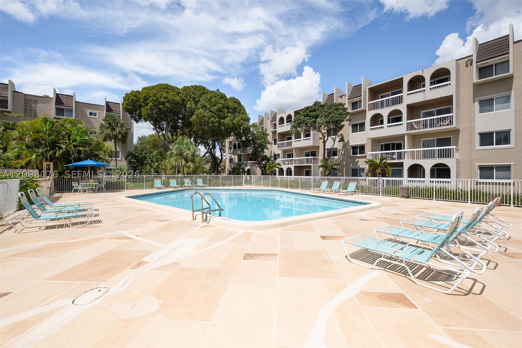 7845 Camino Real #O-212, Miami FL 33143