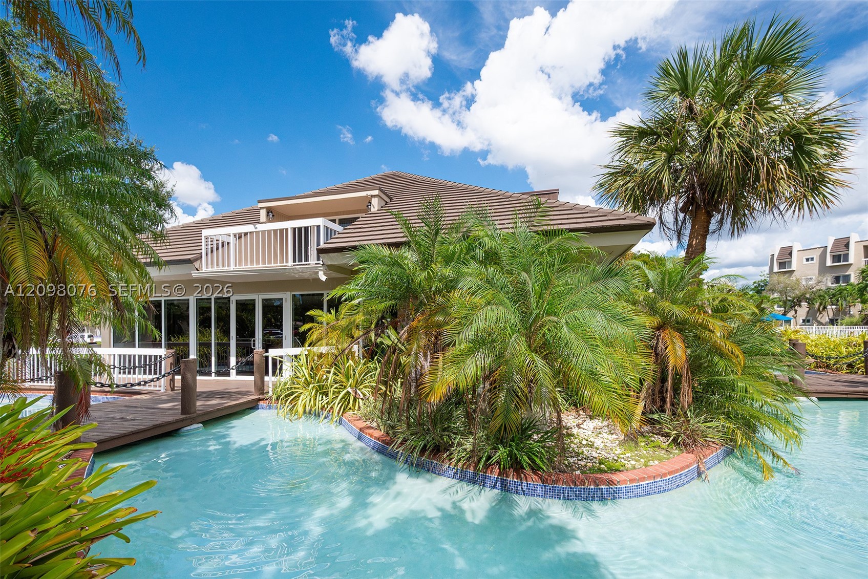 7845 Camino Real #O-212, Miami FL 33143
