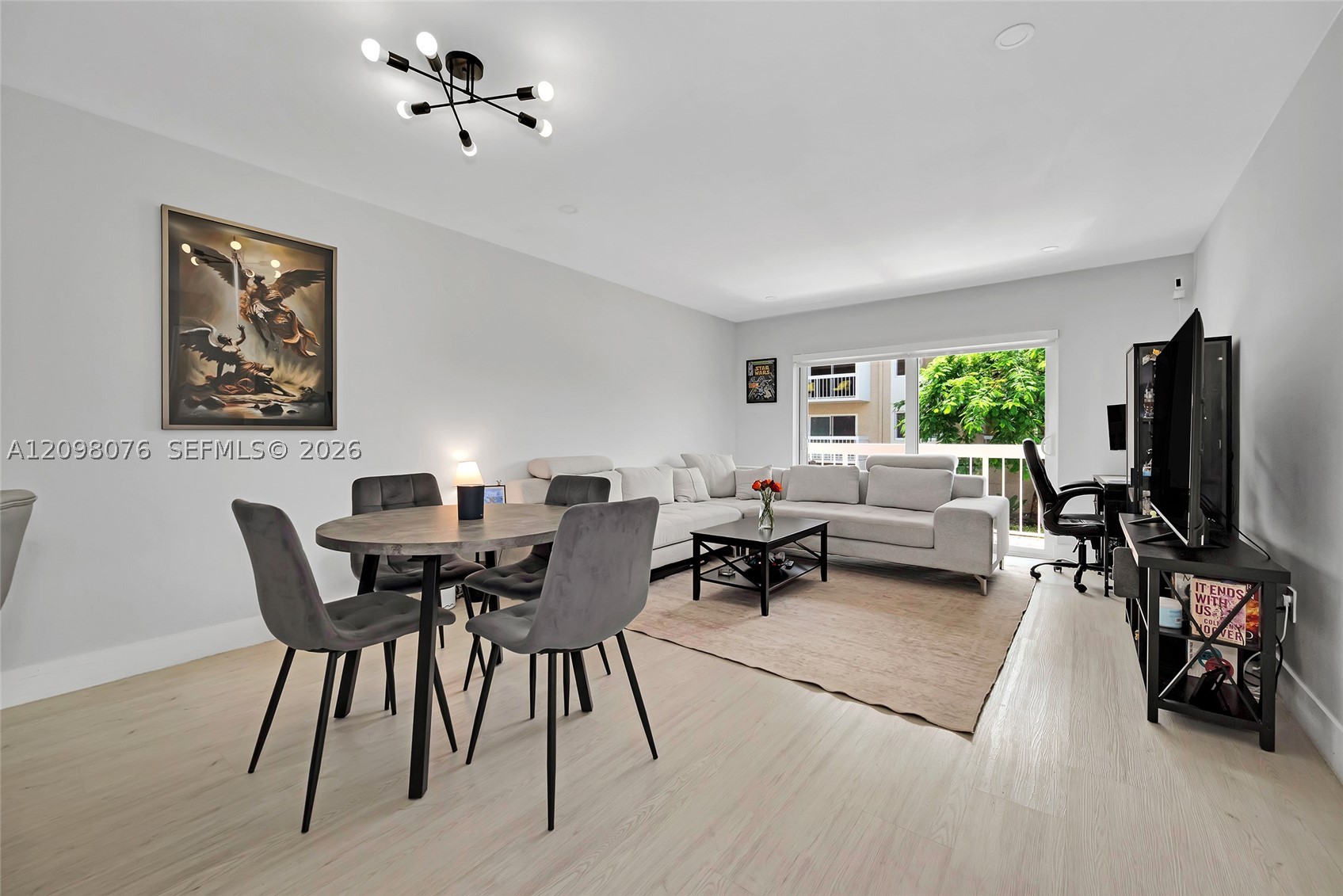 7845 Camino Real #O-212, Miami FL 33143