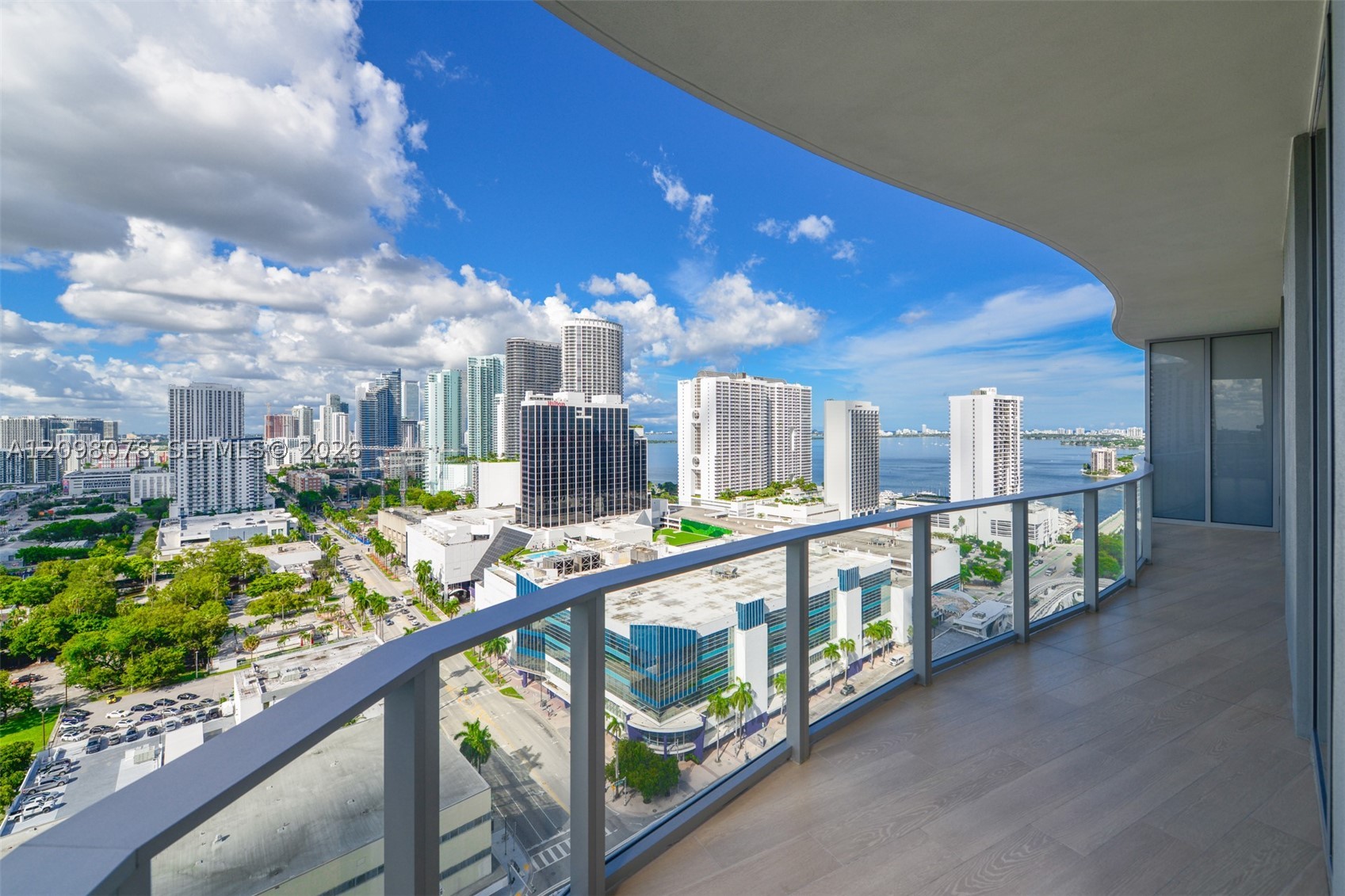 1400 Biscayne Blvd #2207, Miami FL 33132