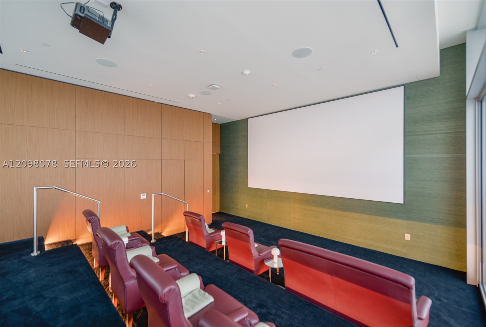 1400 Biscayne Blvd #2207, Miami FL 33132