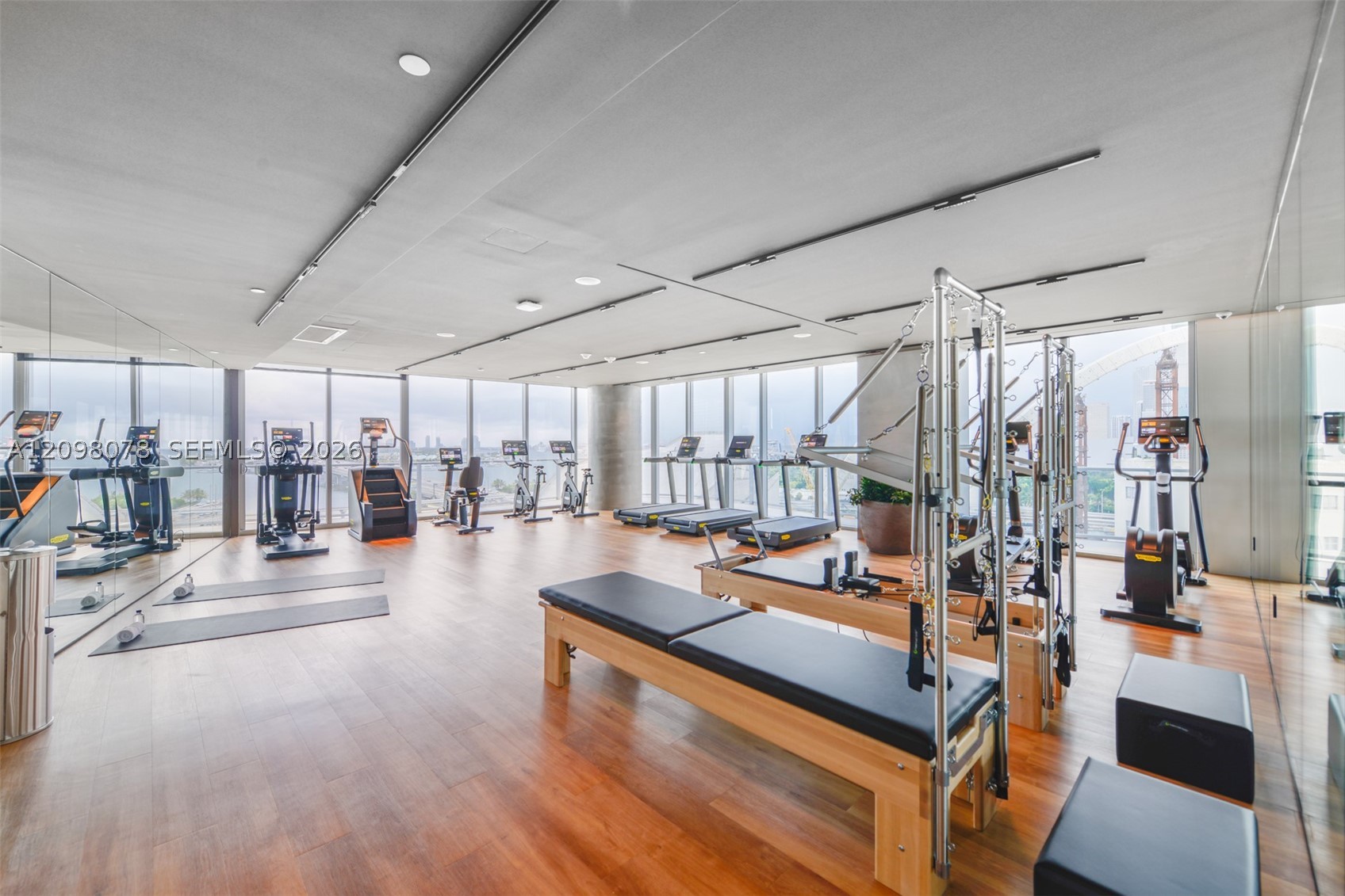 1400 Biscayne Blvd #2207, Miami FL 33132