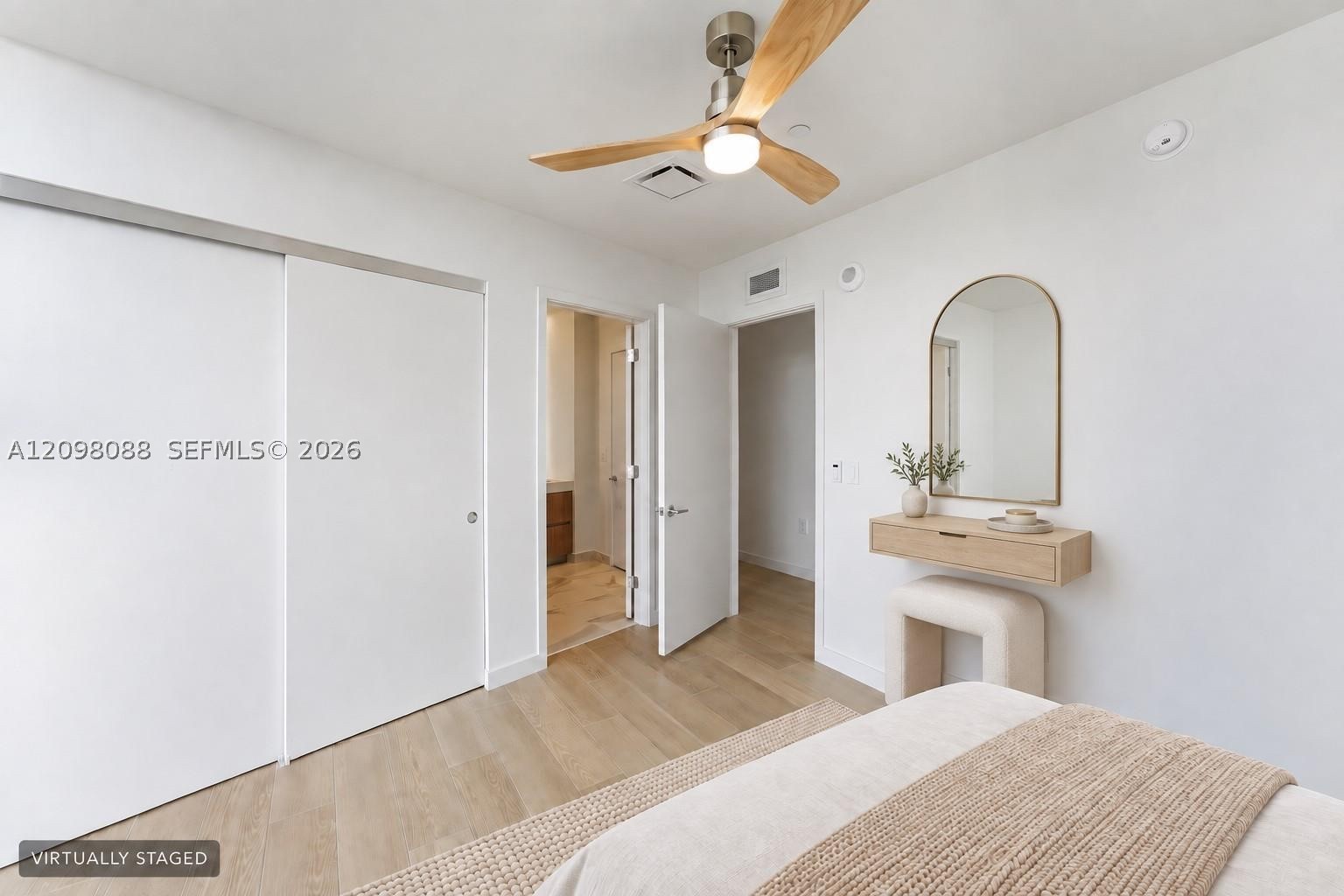 1400 Biscayne Boulevard #3007, Miami FL 33132