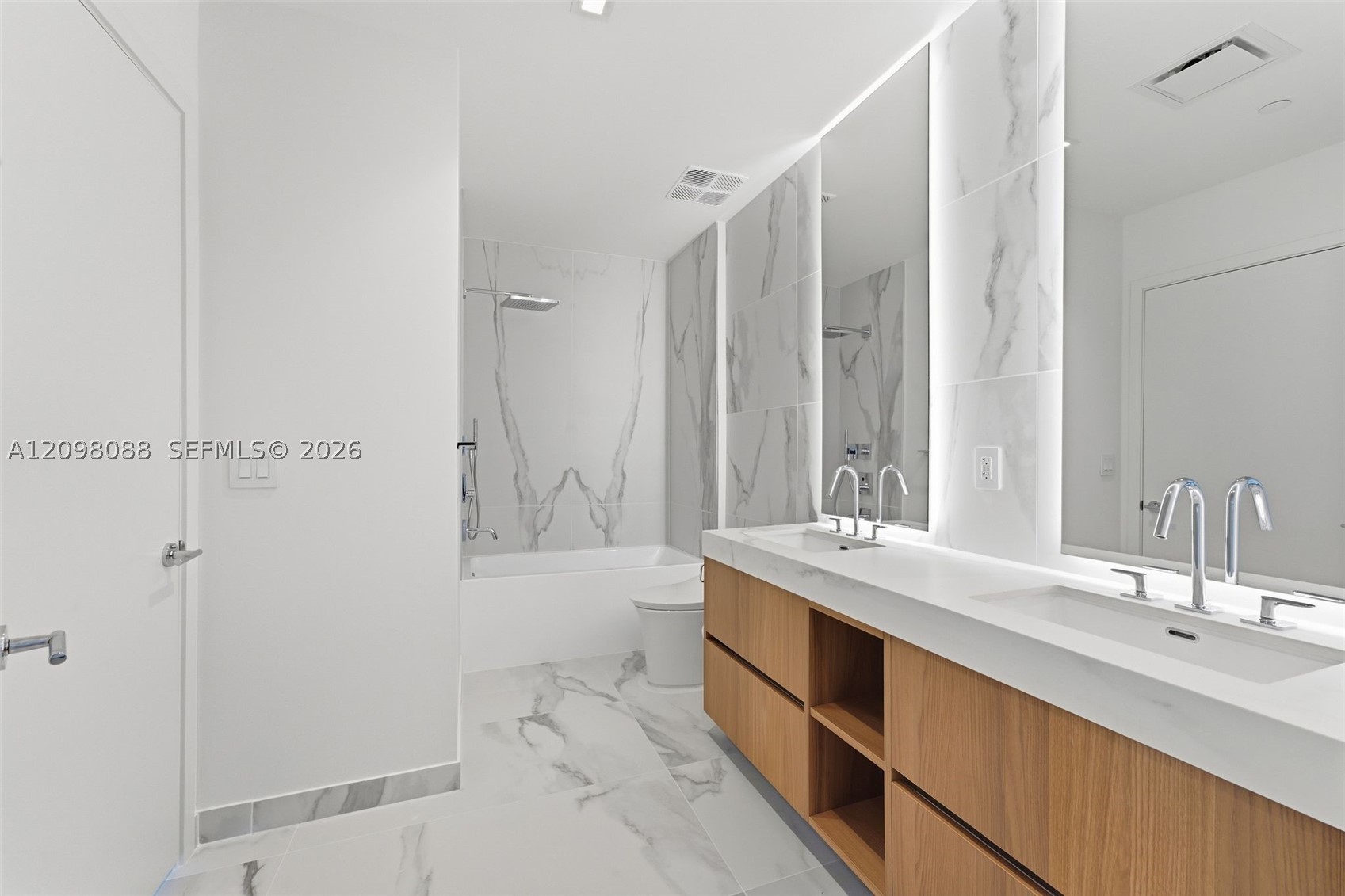 1400 Biscayne Boulevard #3007, Miami FL 33132