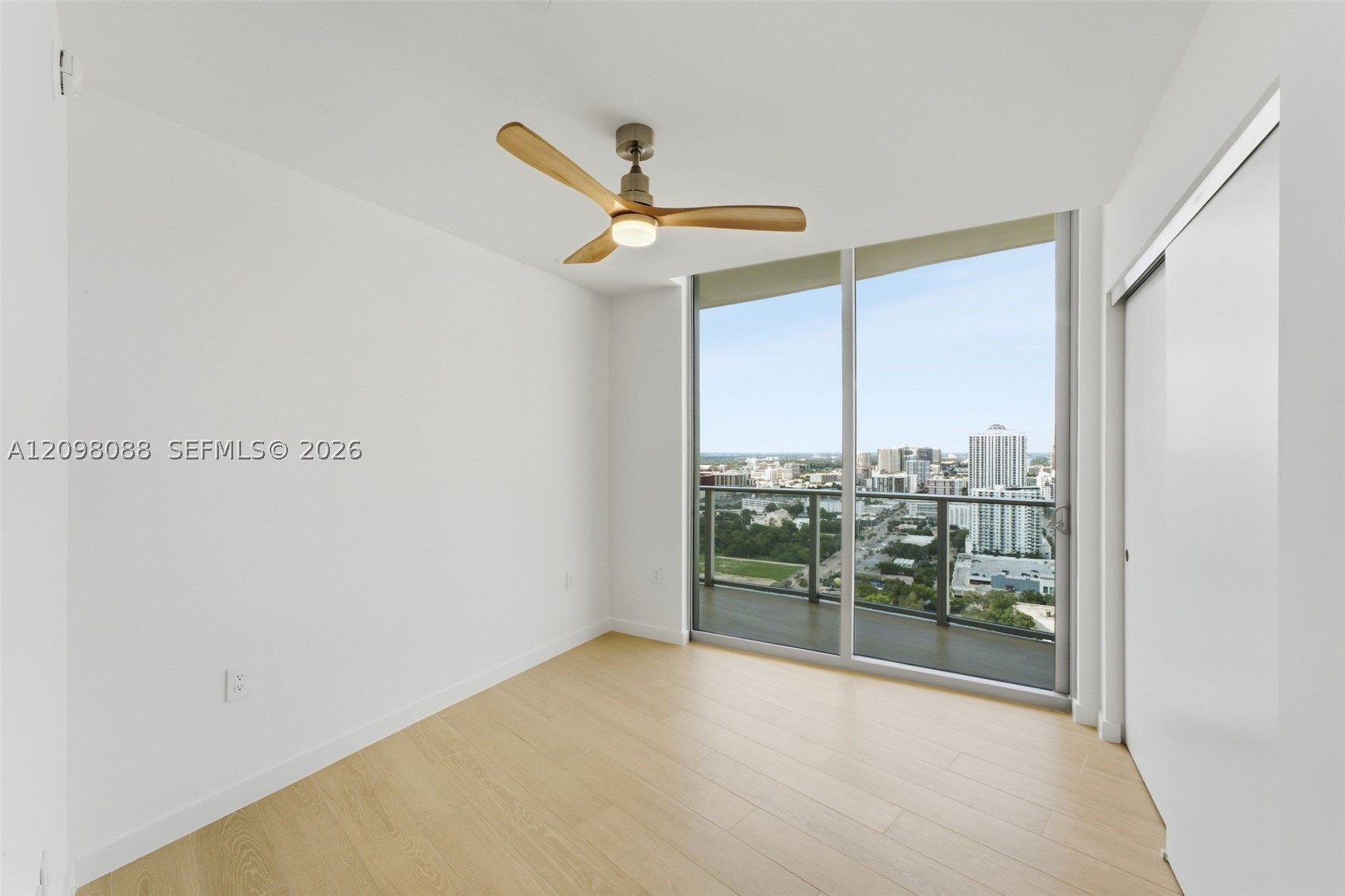 1400 Biscayne Boulevard #3007, Miami FL 33132
