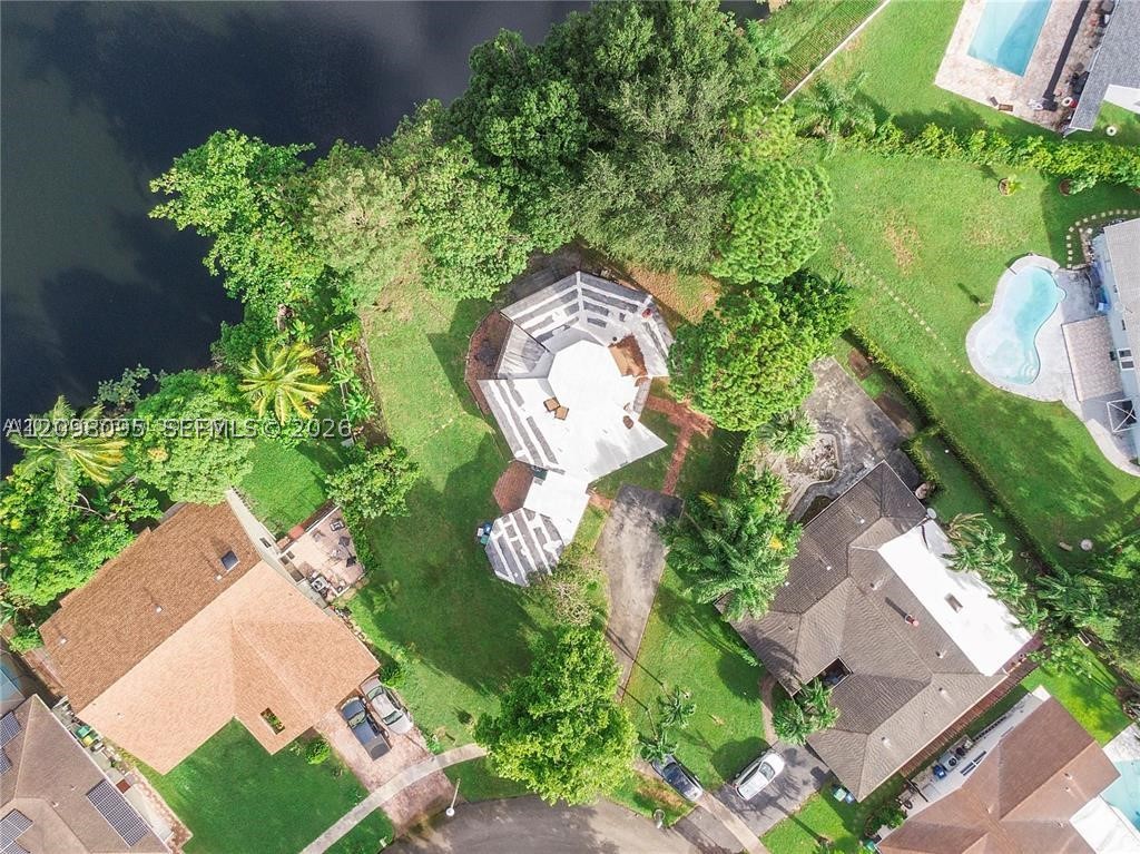 Lauderhill FL 33351 - A12098095