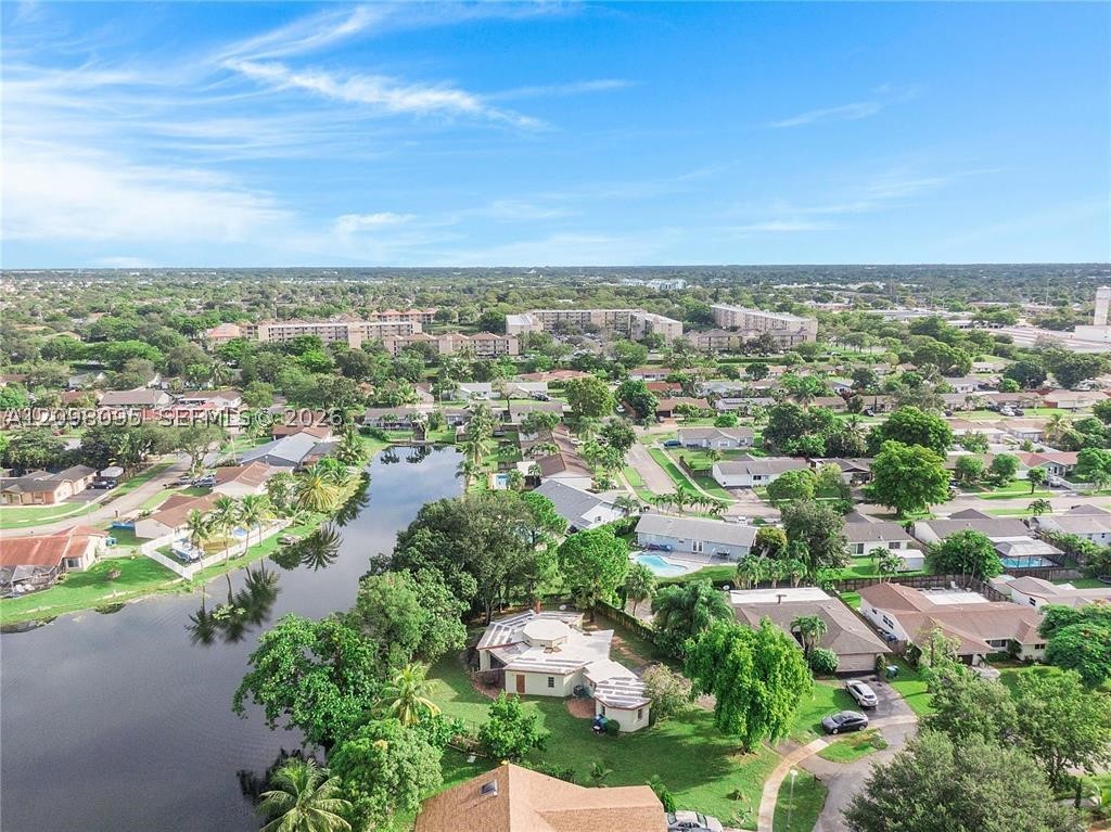 Lauderhill FL 33351 - A12098095