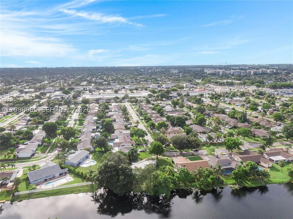 Lauderhill FL 33351 - A12098095