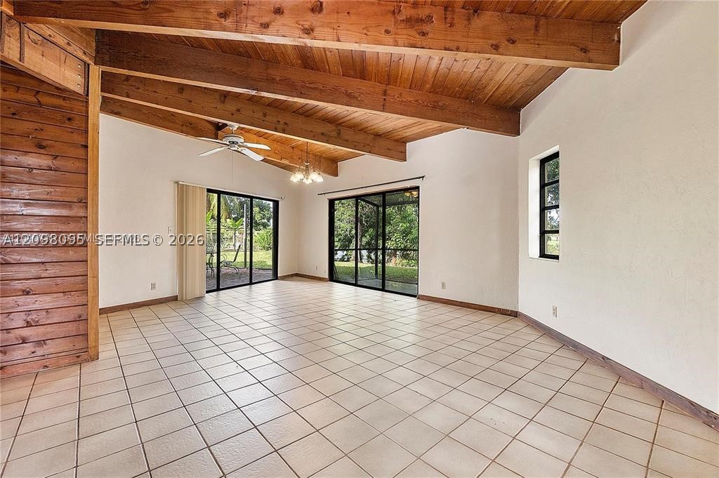 Lauderhill FL 33351 - A12098095