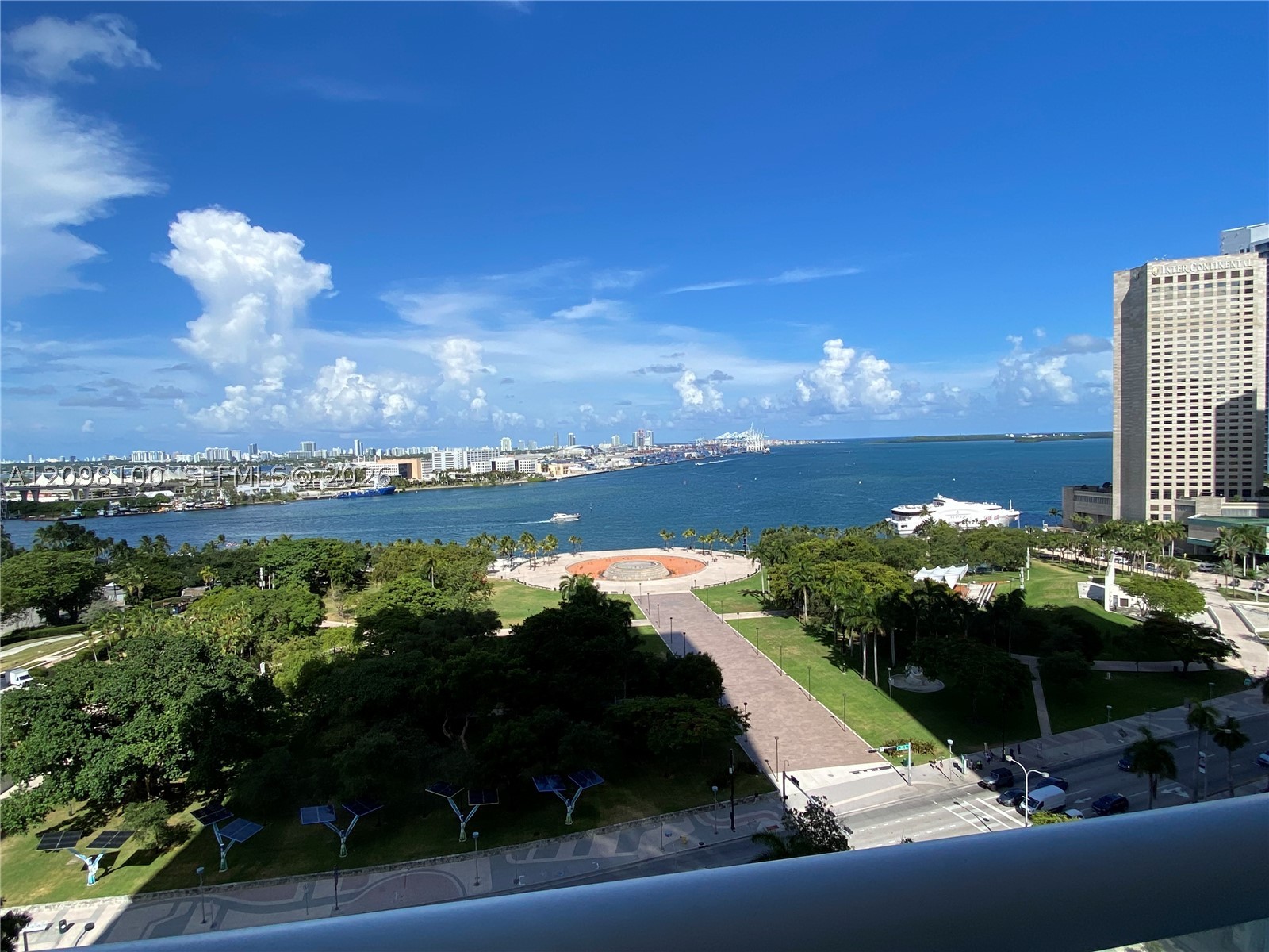 50 Biscayne Blvd #1508, Miami FL 33132