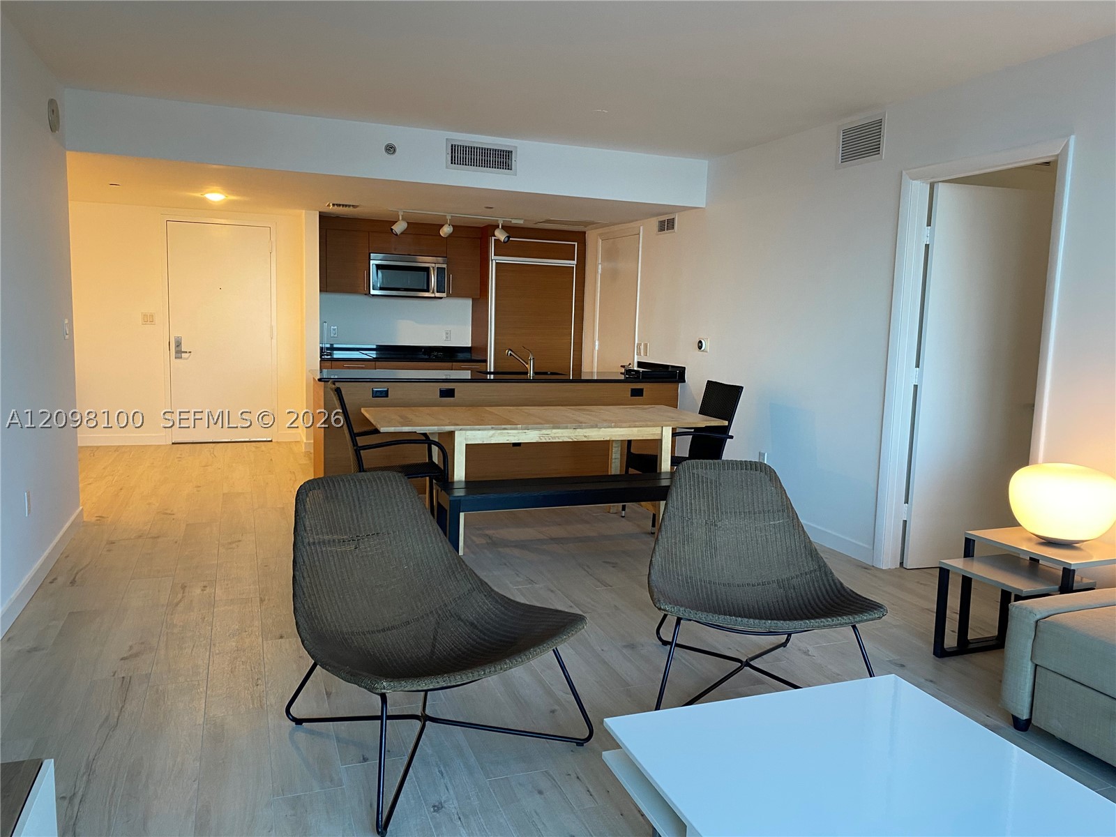50 Biscayne Blvd #1508, Miami FL 33132