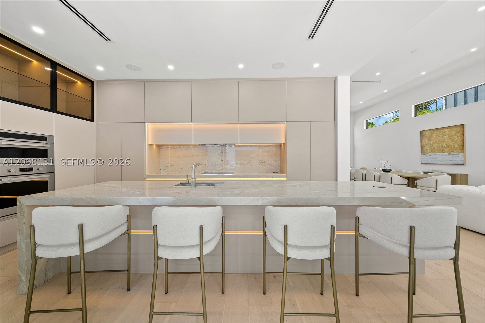 280 NW 47th St, Miami FL 33127