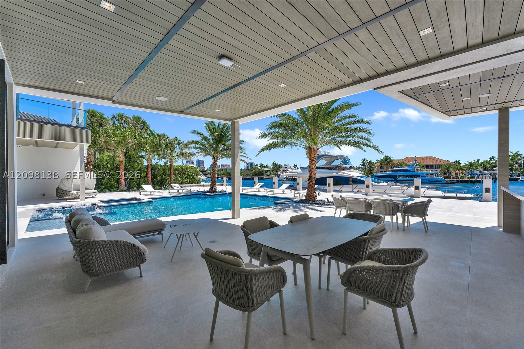 725 Middle River Dr, Fort Lauderdale FL 33304