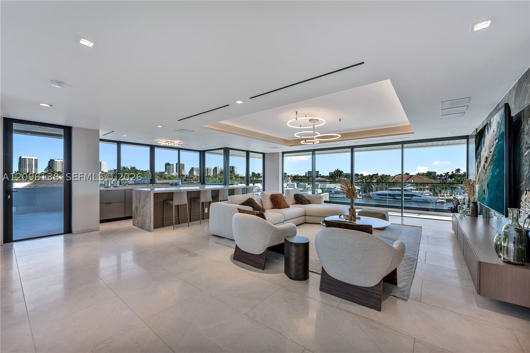 725 Middle River Dr, Fort Lauderdale FL 33304