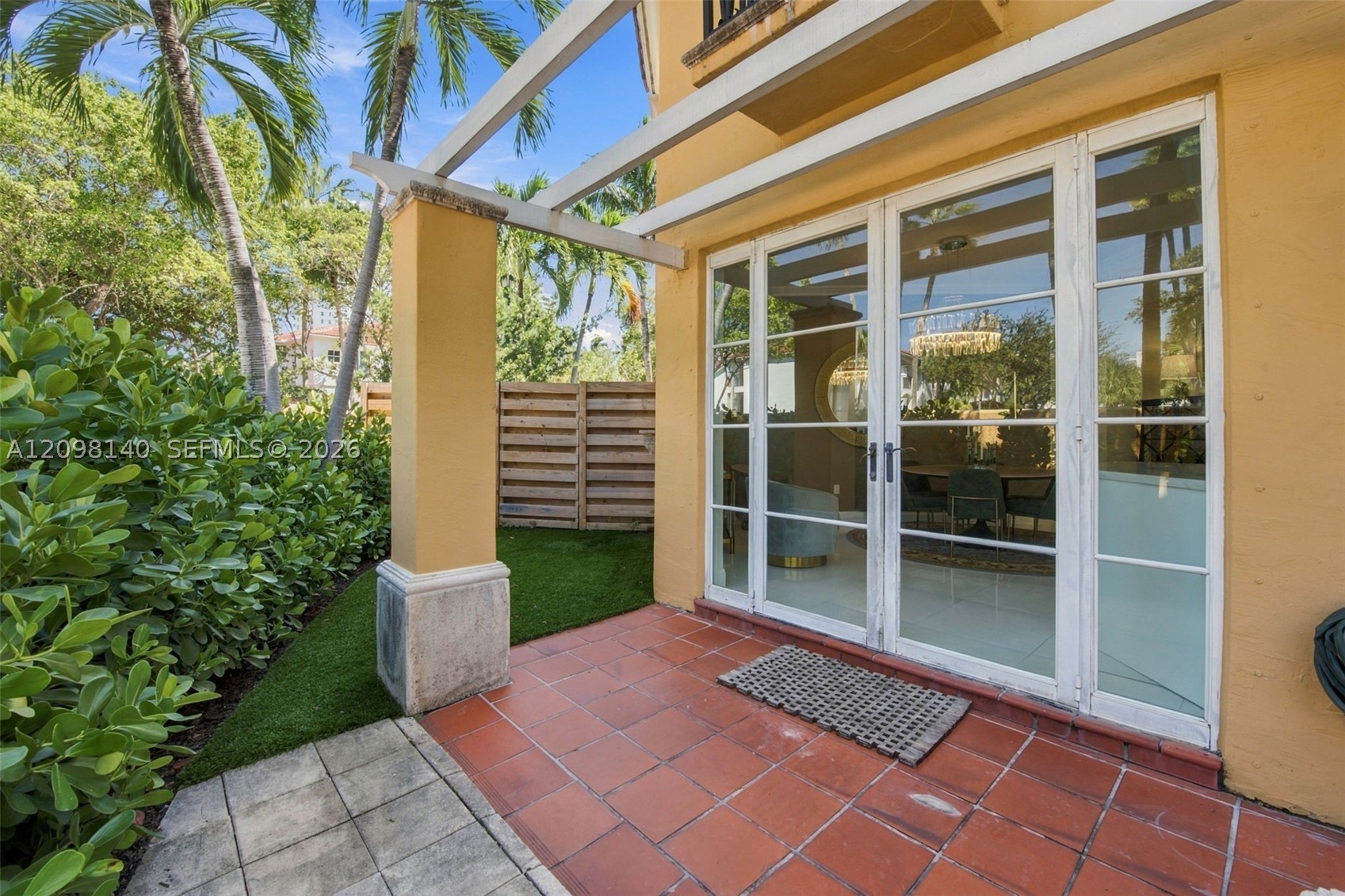 18475 NE 30th Pl, Aventura FL 33160