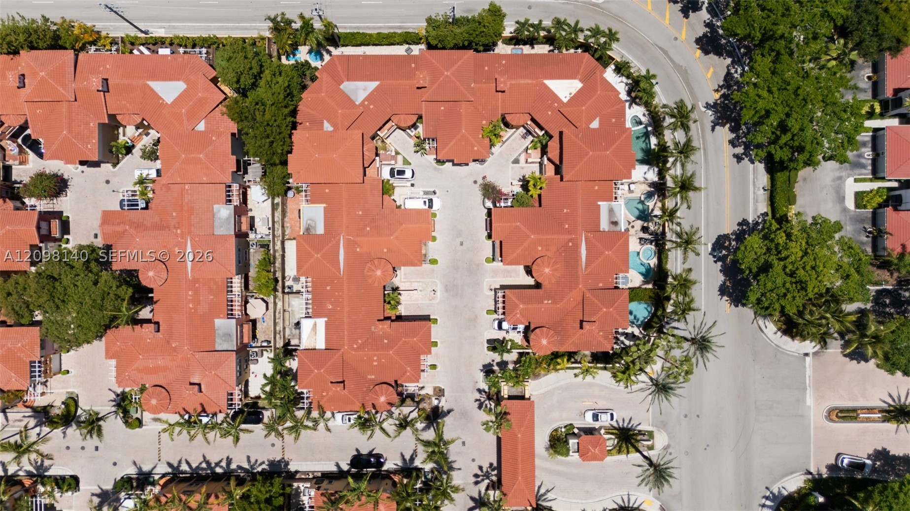 18475 NE 30th Pl, Aventura FL 33160