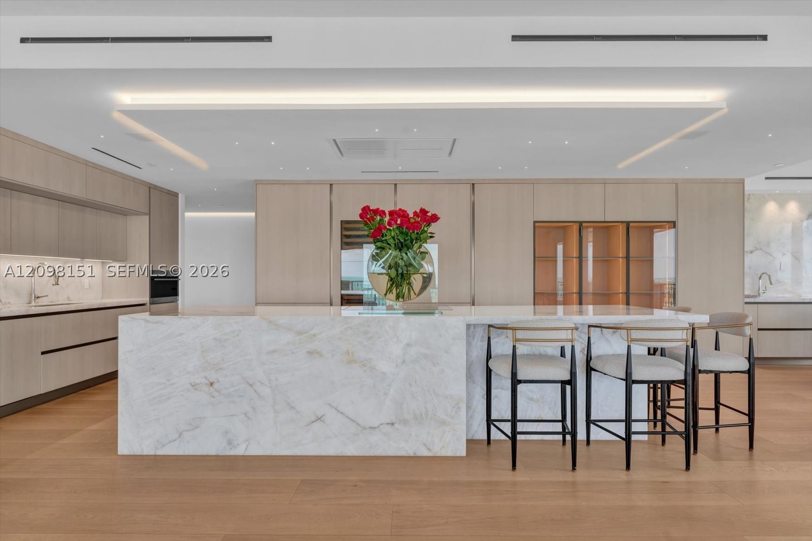 7724 Fisher Island Dr #7724, Miami Beach FL 33109