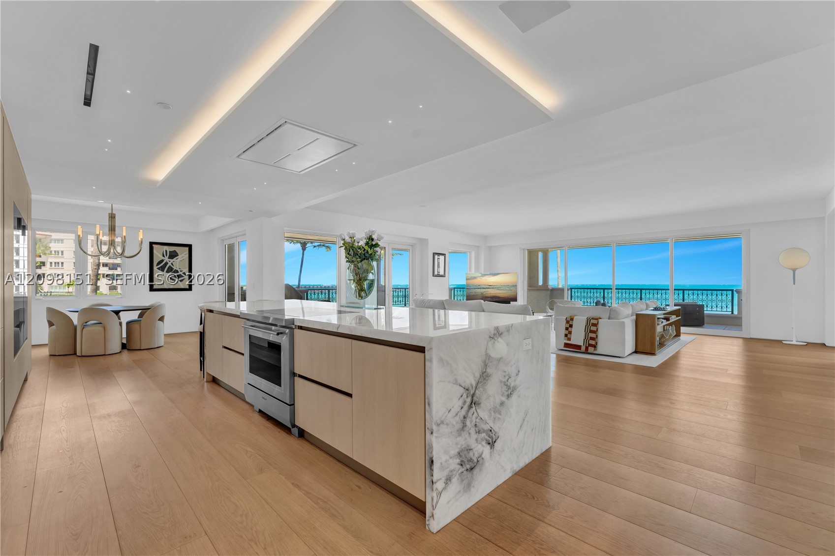 7724 Fisher Island Dr #7724, Miami Beach FL 33109