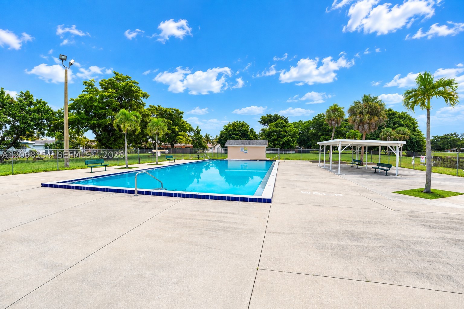 8131 NW 68th Ave, Tamarac FL 33321