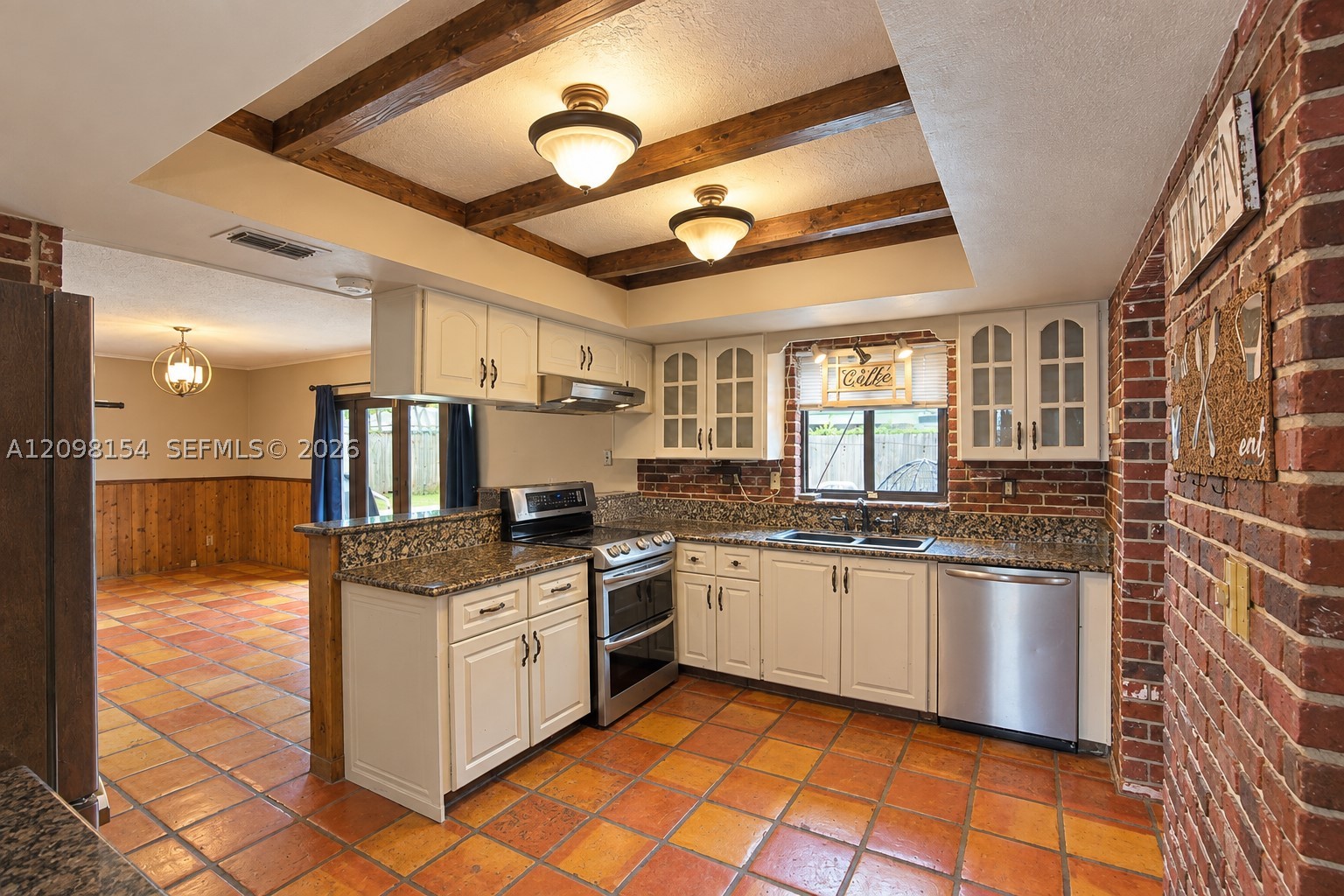 8131 NW 68th Ave, Tamarac FL 33321
