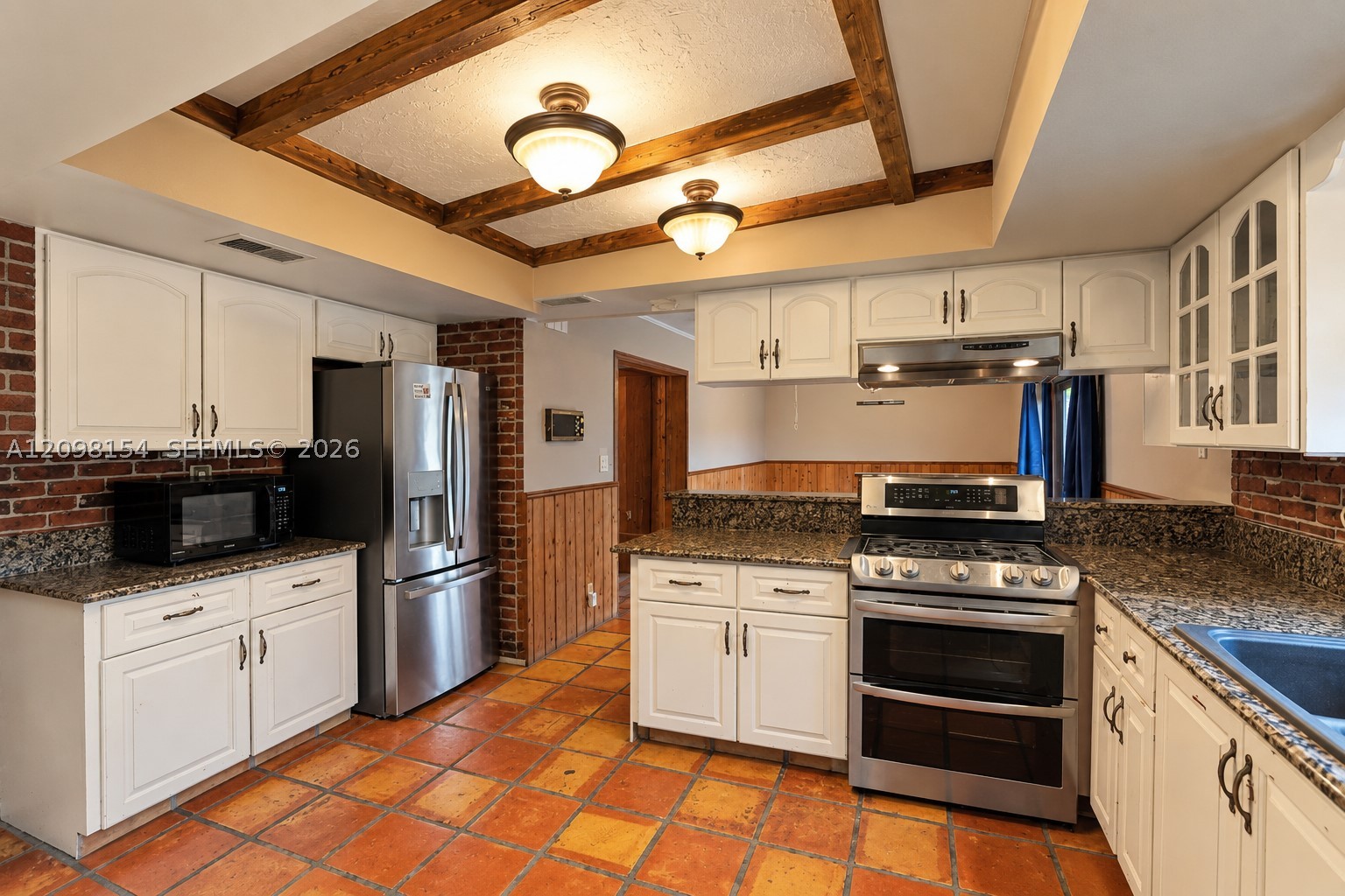 8131 NW 68th Ave, Tamarac FL 33321