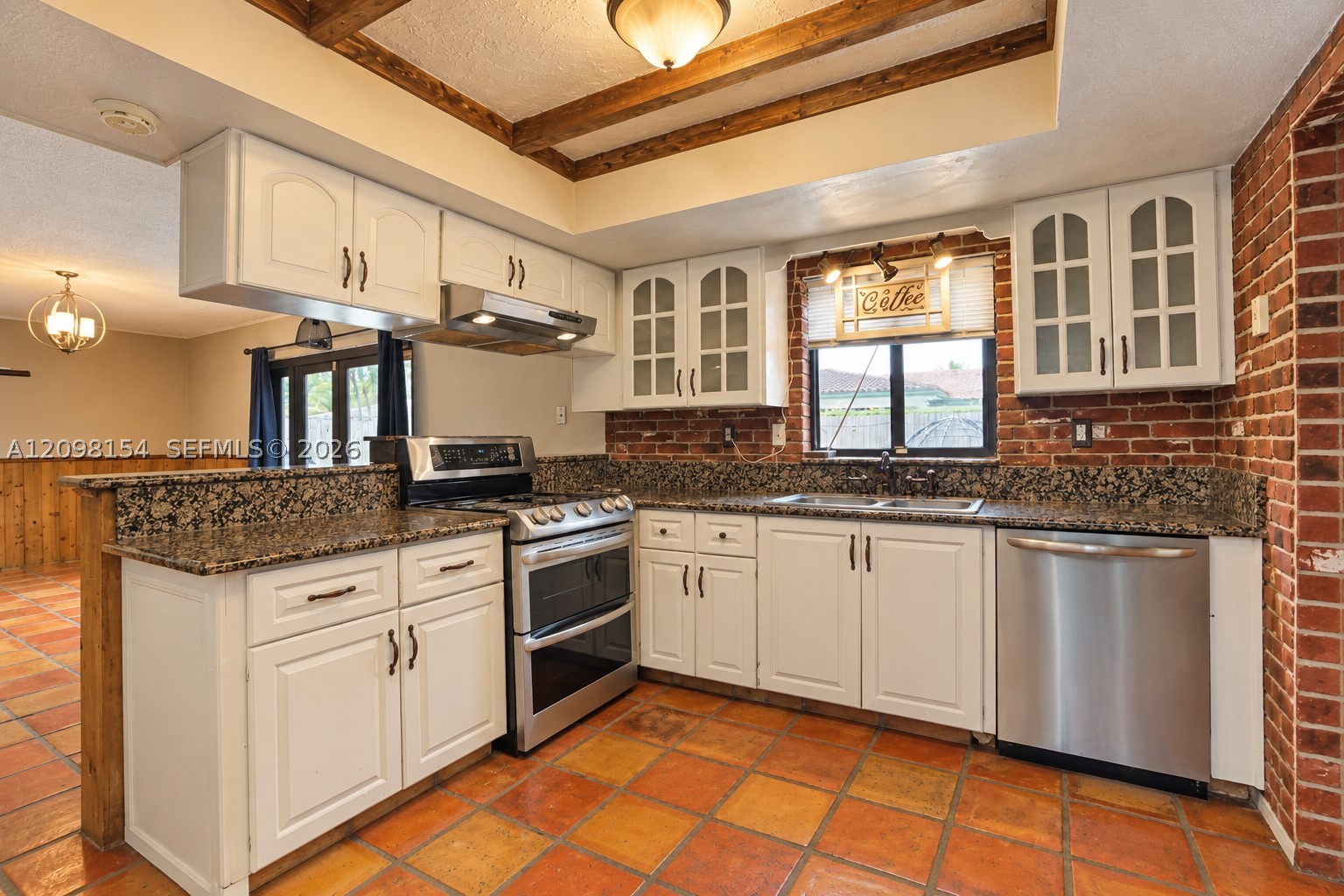 8131 NW 68th Ave, Tamarac FL 33321