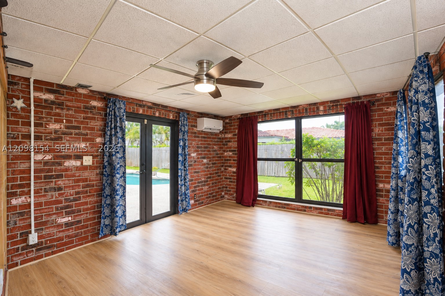 8131 NW 68th Ave, Tamarac FL 33321