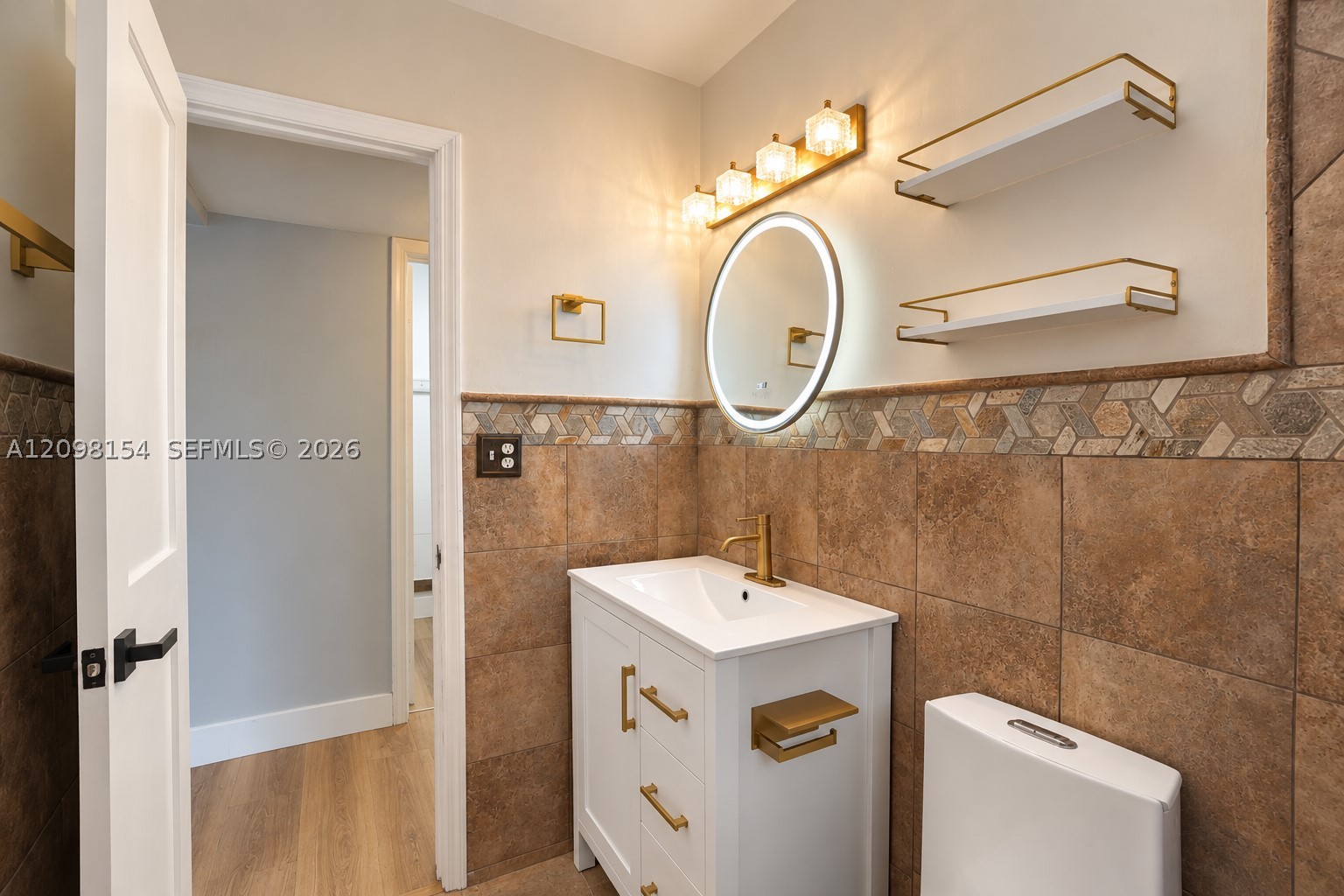 8131 NW 68th Ave, Tamarac FL 33321