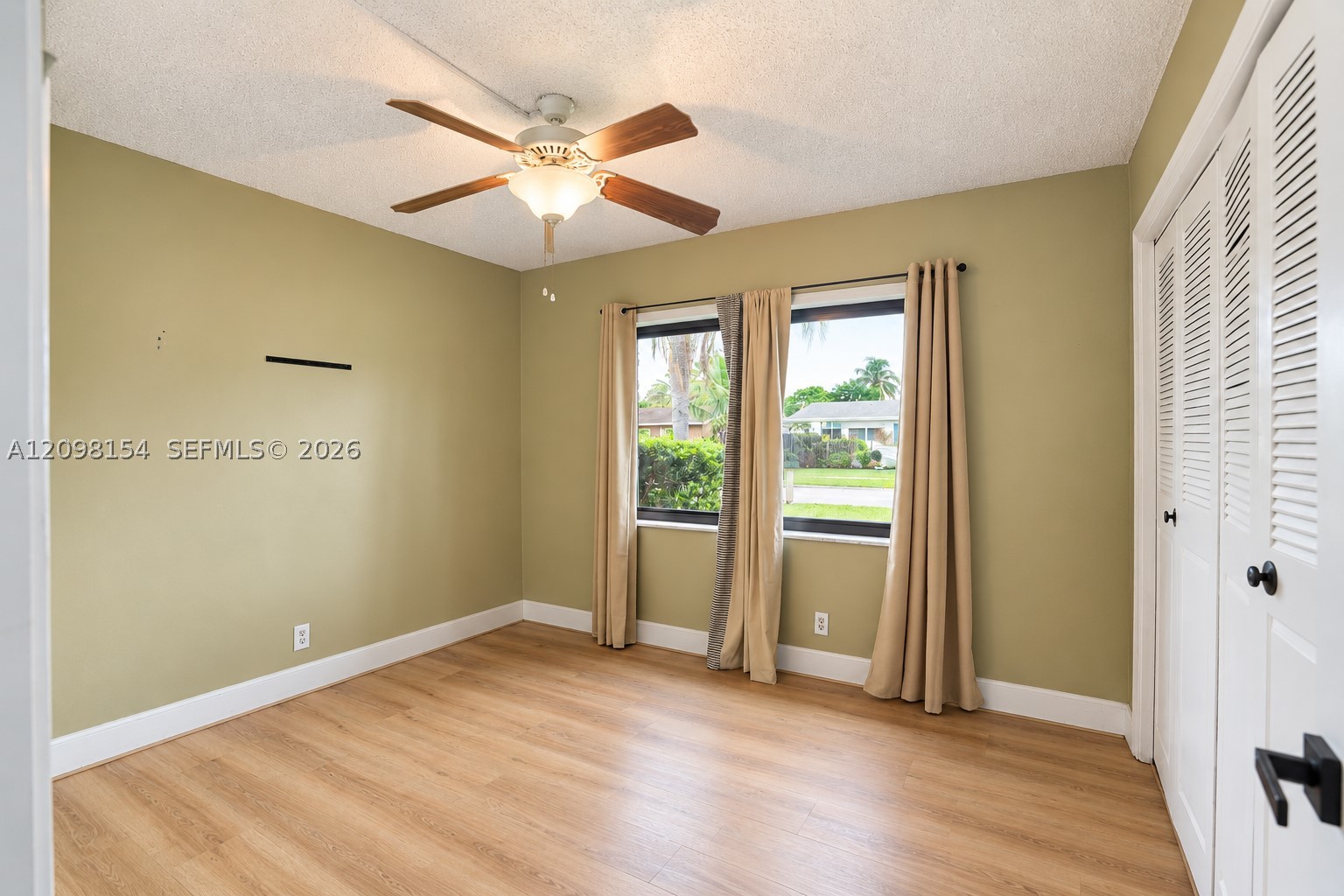 8131 NW 68th Ave, Tamarac FL 33321