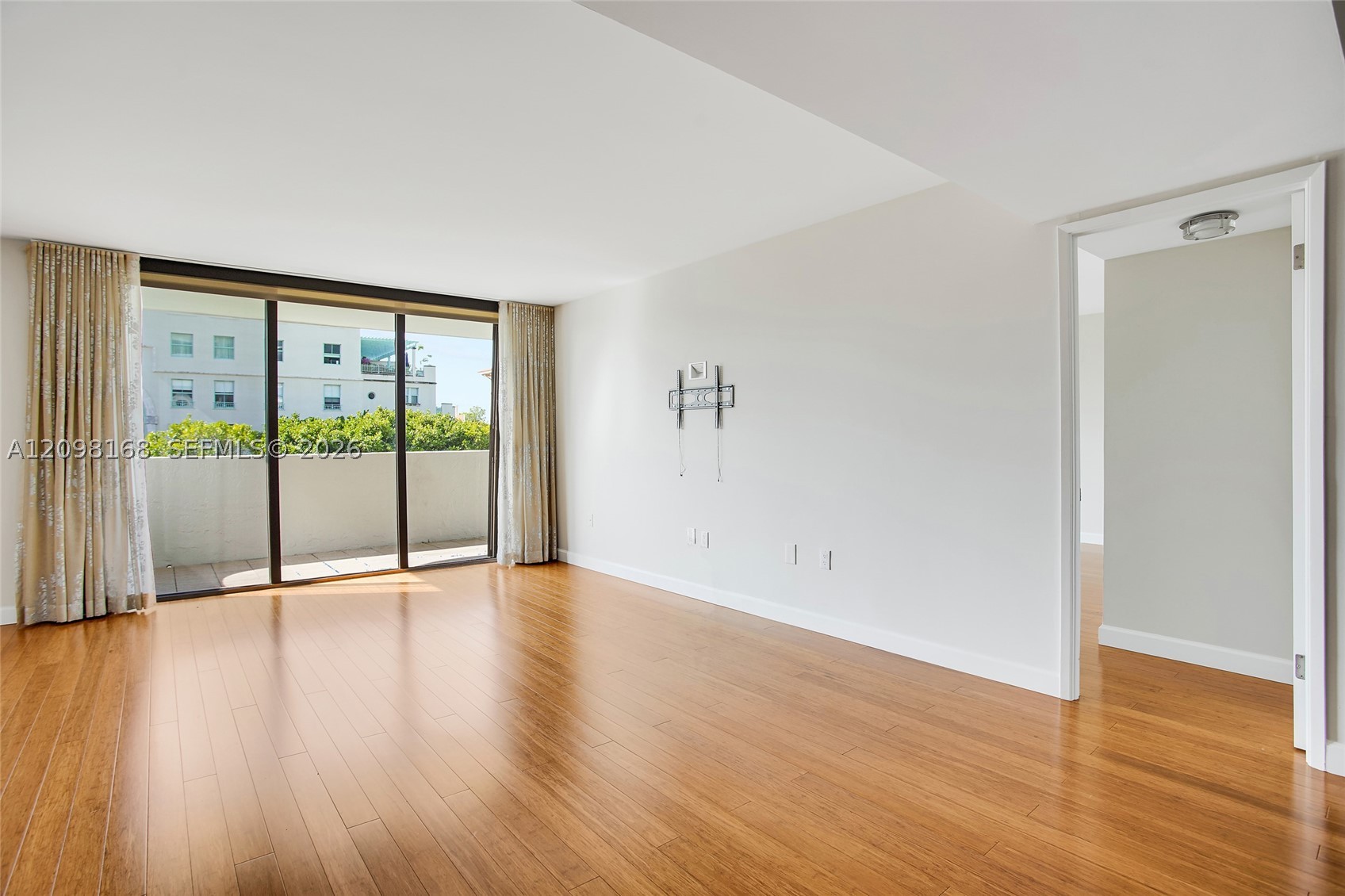 600 Biltmore Way #306, Coral Gables FL 33134