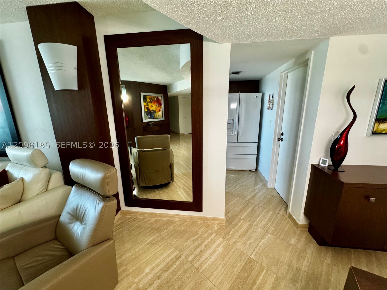 100 Golden Isles Dr #1405, Hallandale Beach FL 33009
